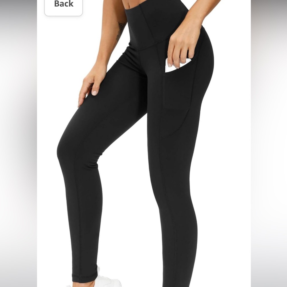 Set of two lululemon knock off leggings with pockets (medium)